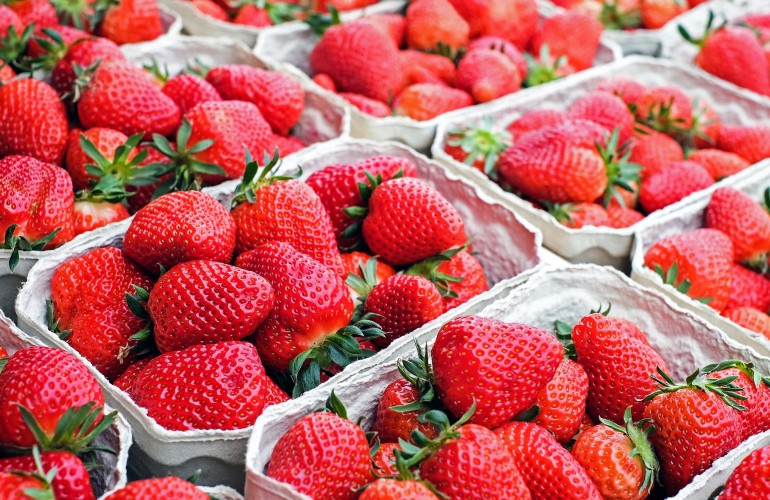 Pick your own strawberries and make our Eton Mess