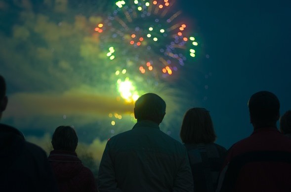 the crown inn elton, chilli con carne recipe, winter warmer, fireworks, bonfire night